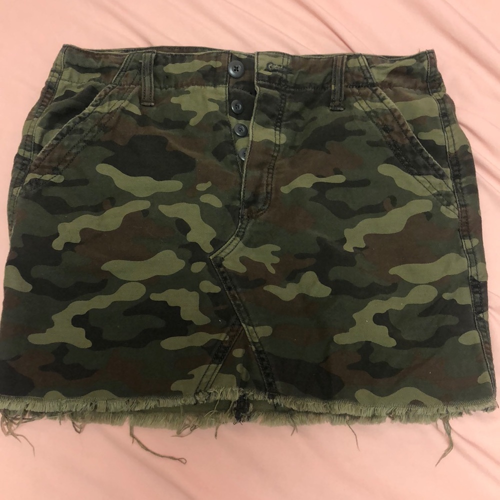 Camo skirt